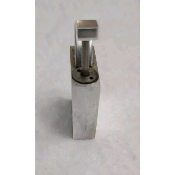 Vintage Perfume Atomizer Working Condition Looks Like Lighter - Picture 4 of 9